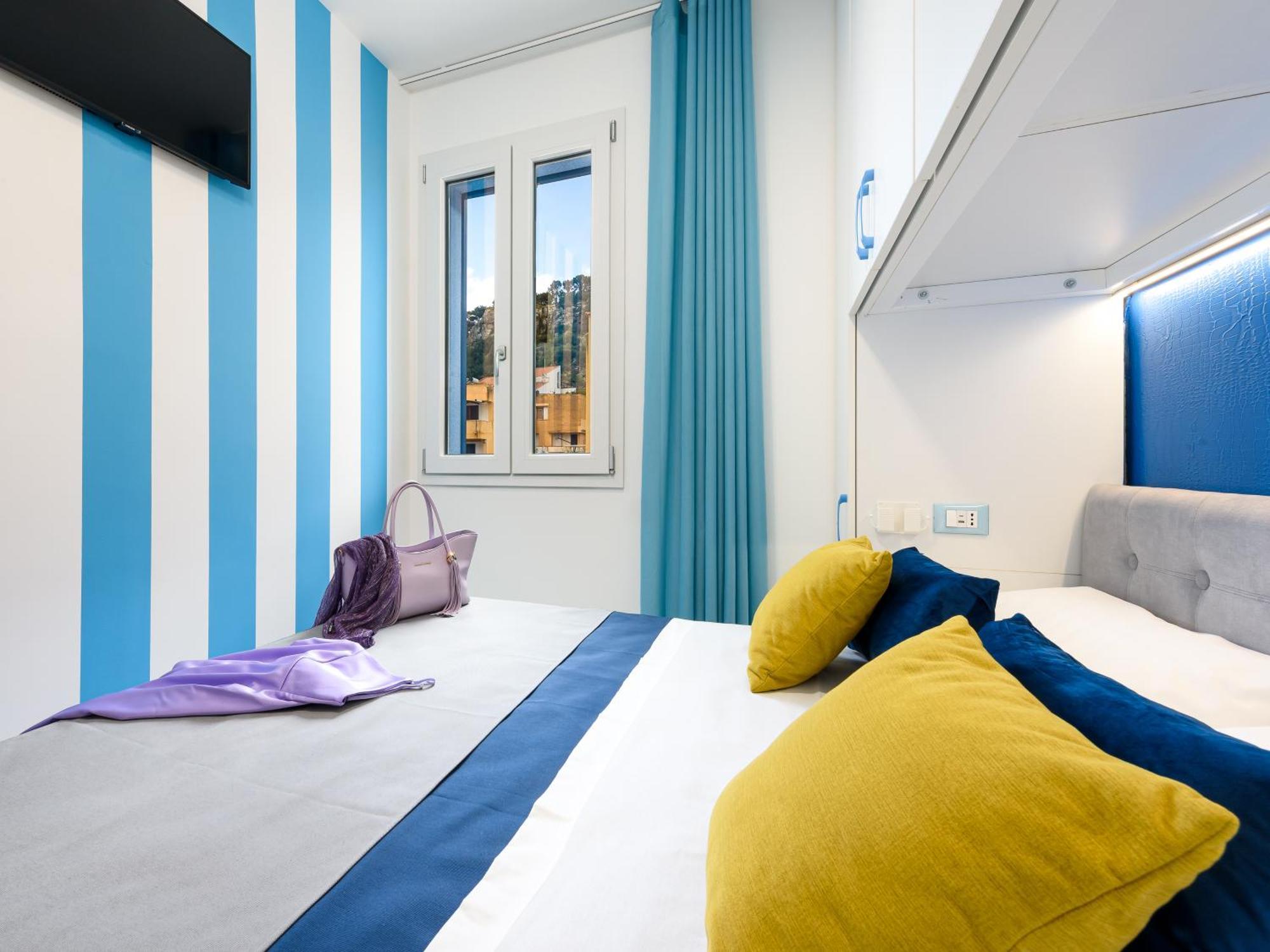 Il Faro E La Luna Beach Apartments 圣维托罗卡波 外观 照片